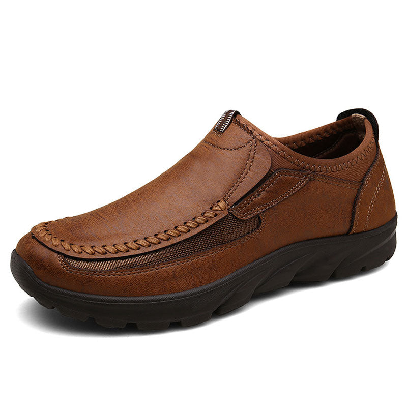 Mocassins masculinos casuais de couro respirável 