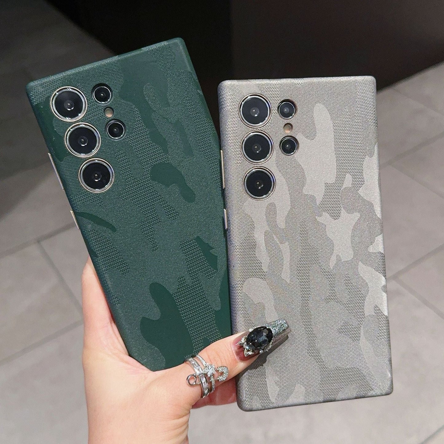 Funda magnética con estampado de camuflaje ilusorio - Samsung