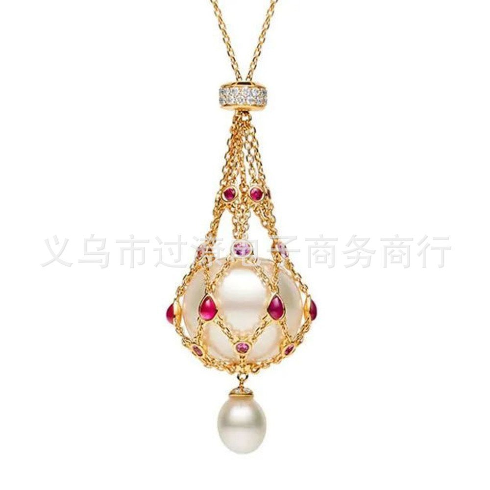 Net Pearl Necklace