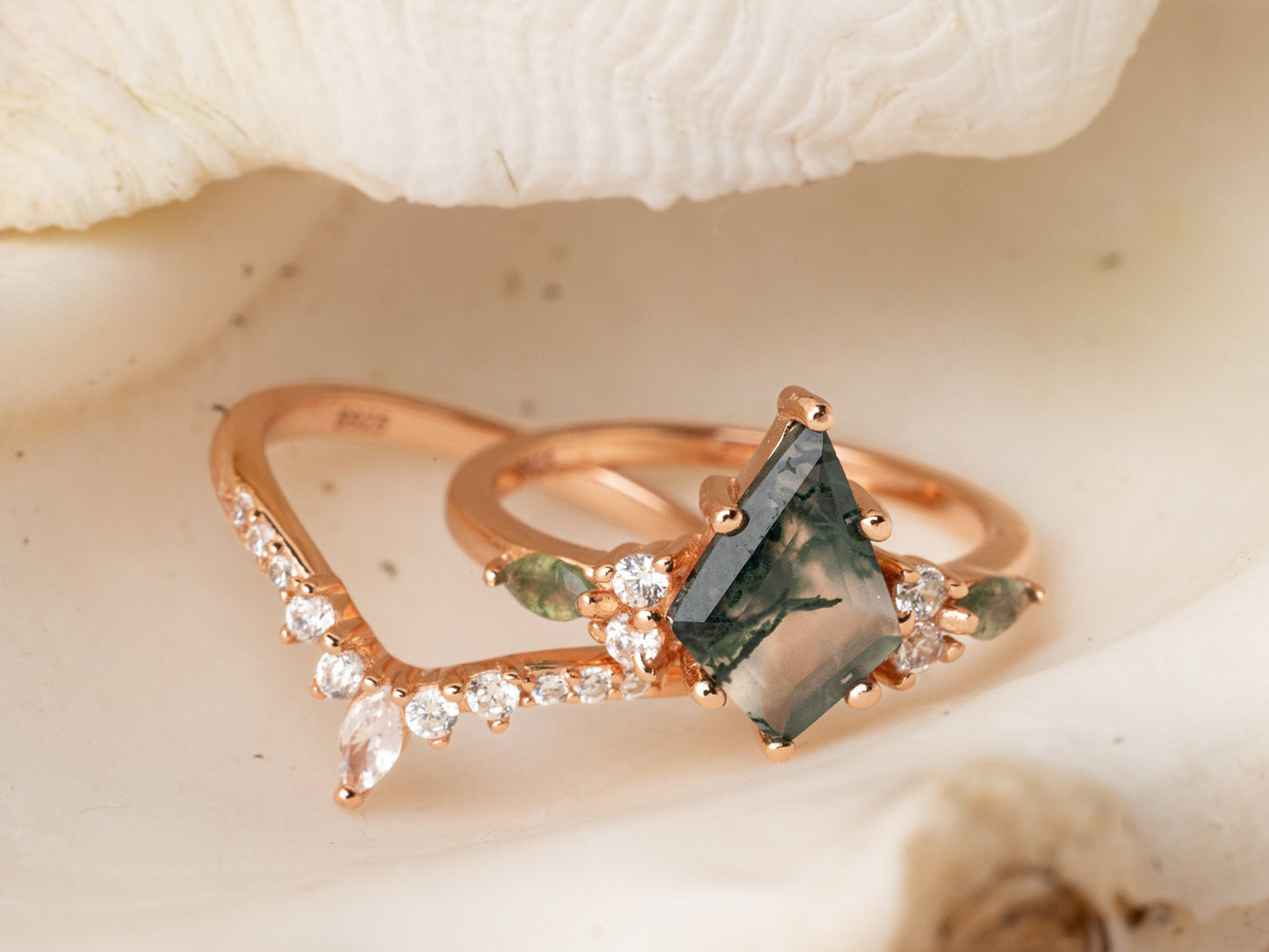 Evergreen Meadow - Natural Moss Agate Ring, Kite Ring