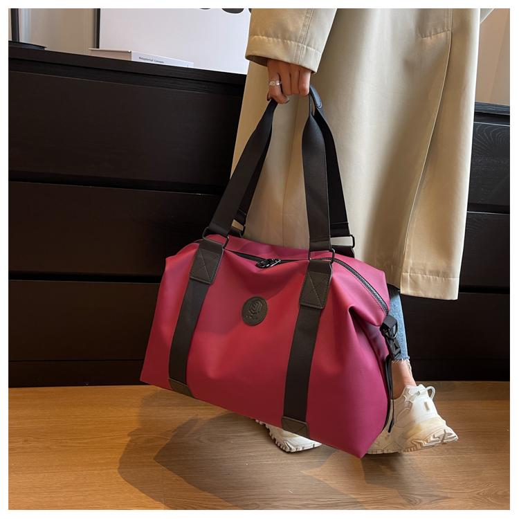 Fashion new large capacity handbag travel bag gym bag