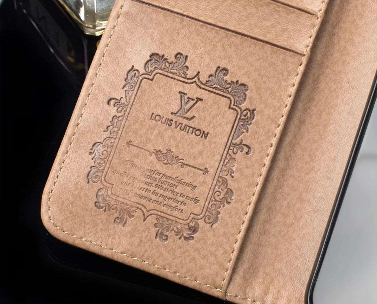 Estuche tipo cartera LV de piel marrón